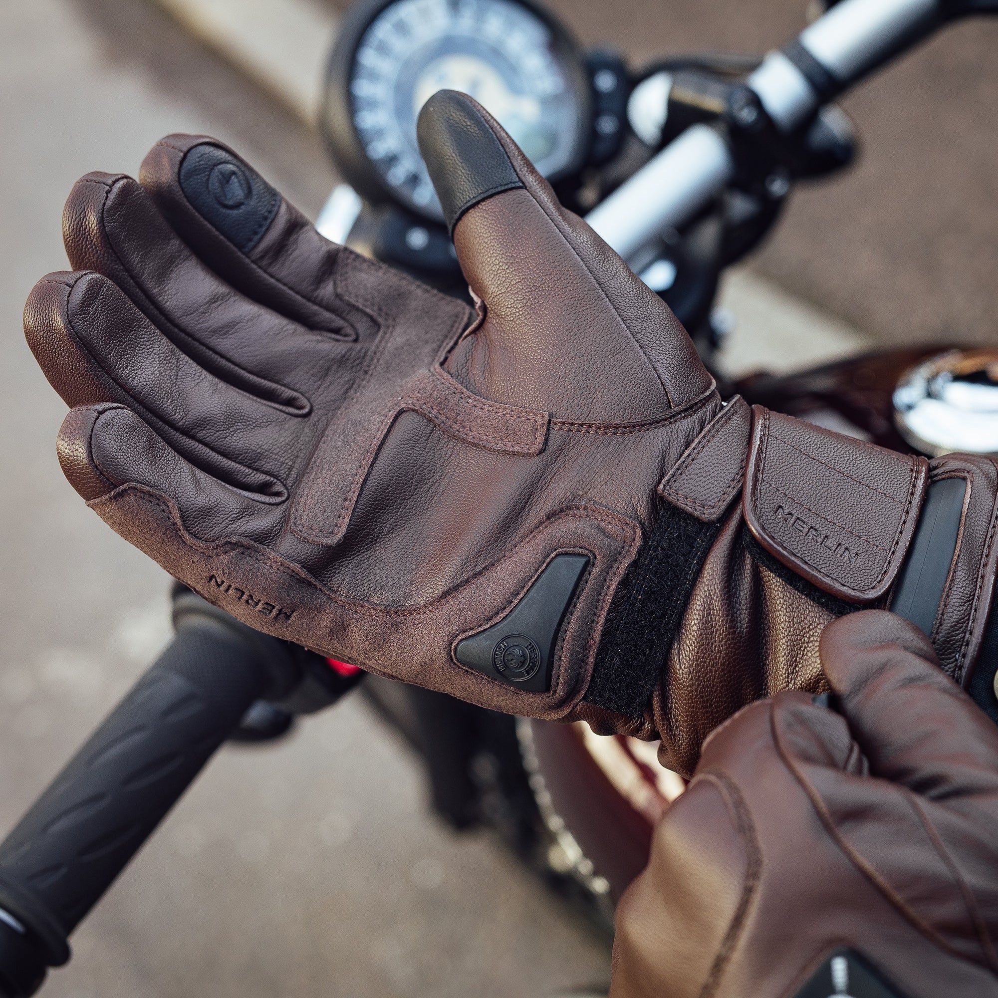 Bednell CE2 Heated D3O Glove
