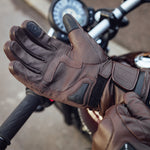 Load image into Gallery viewer, Bednell CE2 Heated D3O Glove
