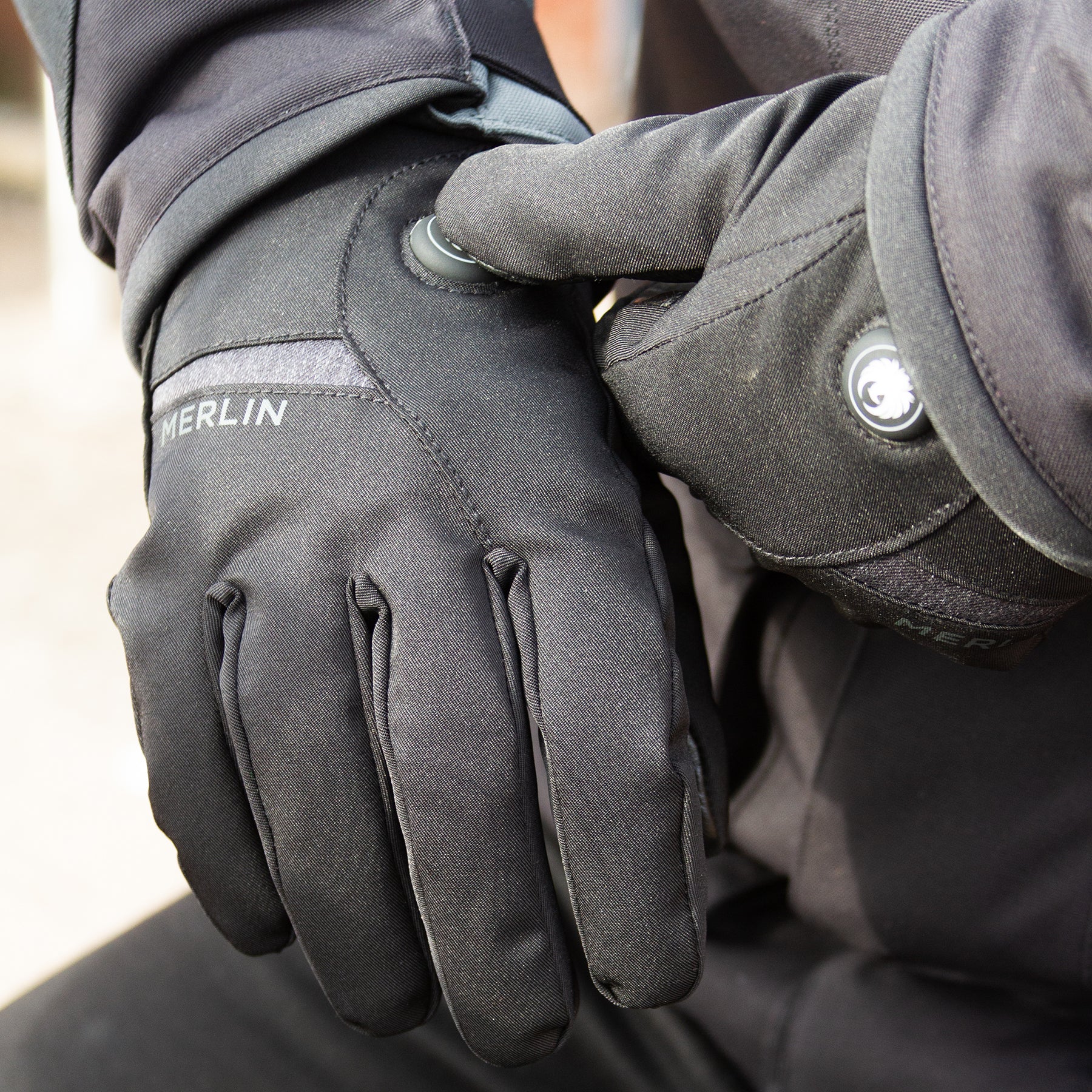 Finchley Urban Heated Glove