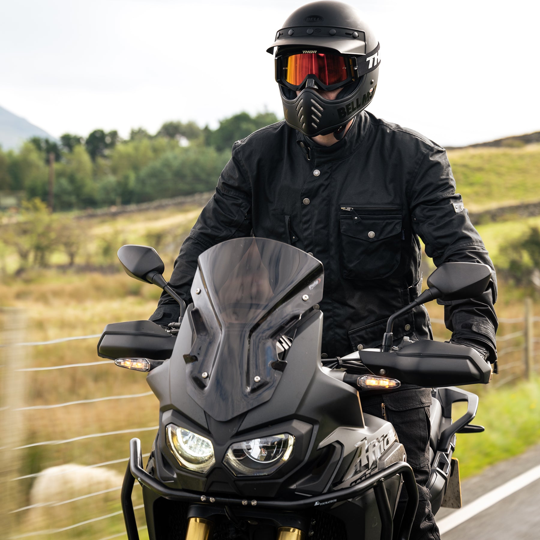 Giacca moto pelle UOMO Merlin Derrington marrone Merlin Bike Gear, vendita  online accessori moto, valige alluminio per moto bmw