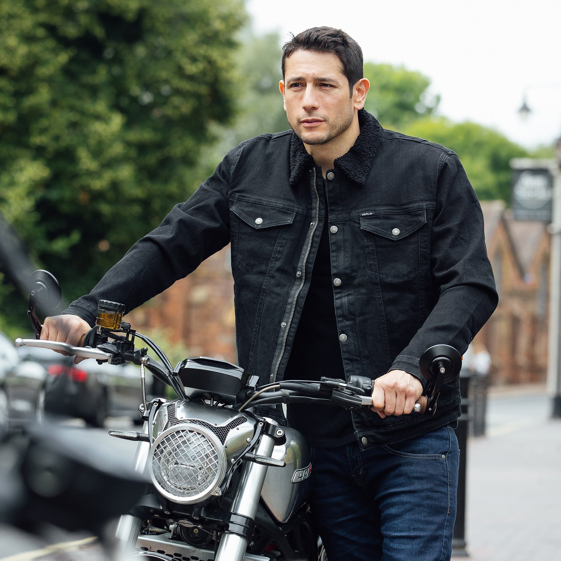 14 Coolest Motorcycle Jackets for Stylish Riders